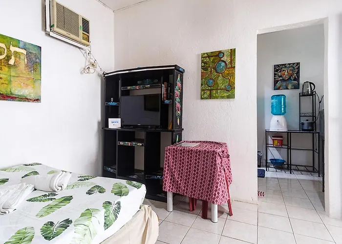 Panagsama Beach Studio - Claritas Moalboal